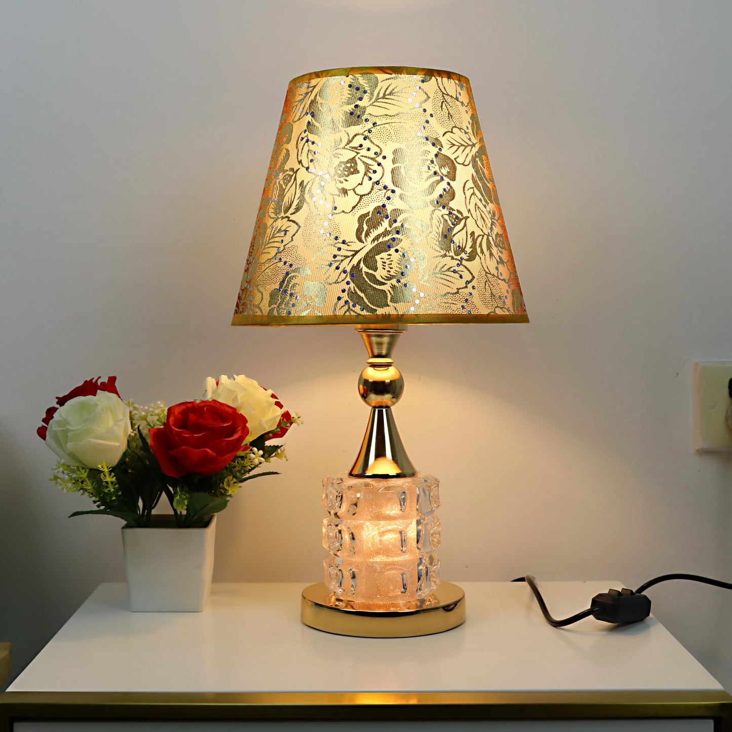 Vintage Floral Table Lamp with Crystal Base - A Touch of Romantic Elegance