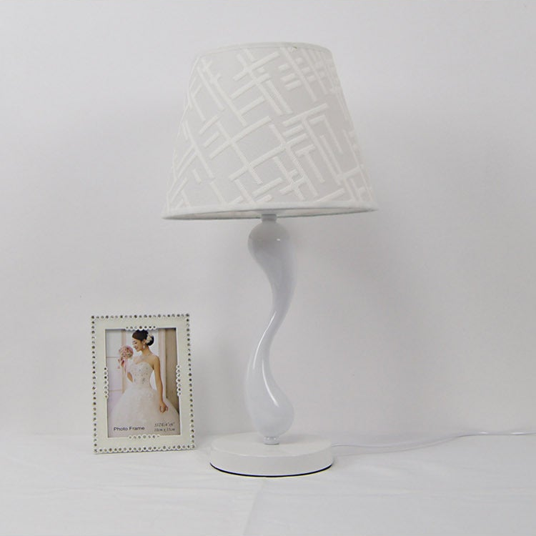 Vintage Table Lamp with Floral Shade and Crystal Base - A Touch of Romantic Elegance