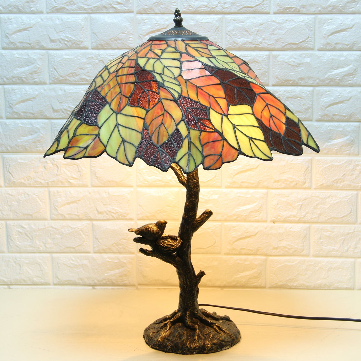 Stained Glass Tree of Life Table Lamp - A Nature-Inspired Masterpiece