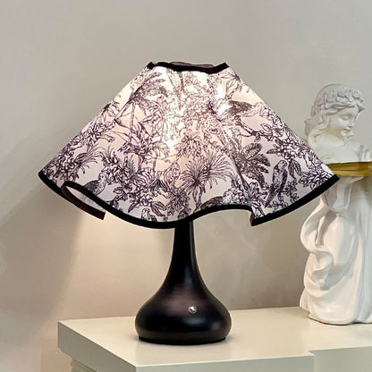 Vintage Floral Table Lamp - A Touch of Romantic Elegance