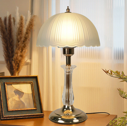 Vintage Glass Dome Table Lamp - A Touch of Timeless Elegance