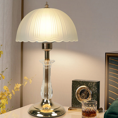 Vintage Glass Dome Table Lamp - A Touch of Timeless Elegance