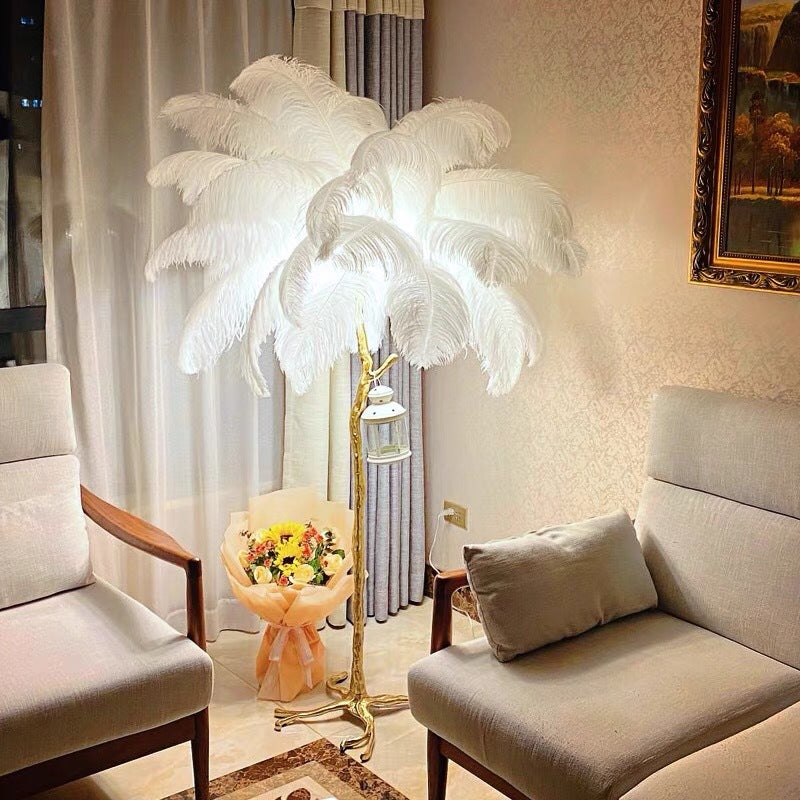 Luxurious Feather Floor Lamp - A Touch of Glamour