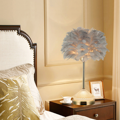 Luxurious Feather Table Lamp - A Touch of Glamour