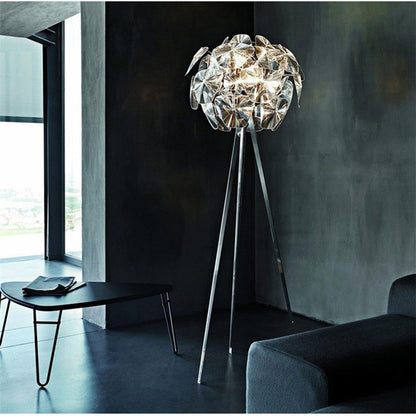 Modern Petal Floor Lamp - A Contemporary Masterpiece