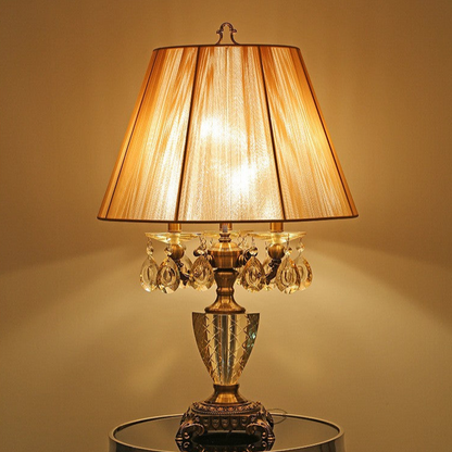 Vintage Crystal Table Lamp with Multiple Lights - A Touch of Regal Elegance