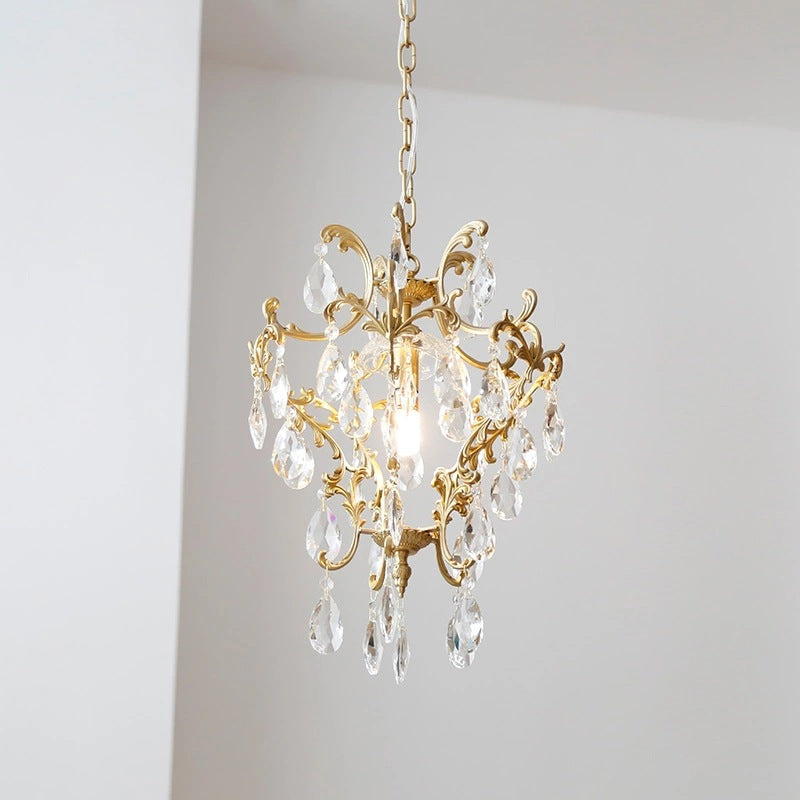 Vintage-Inspired Crystal Chandelier - Elegant and Timeless