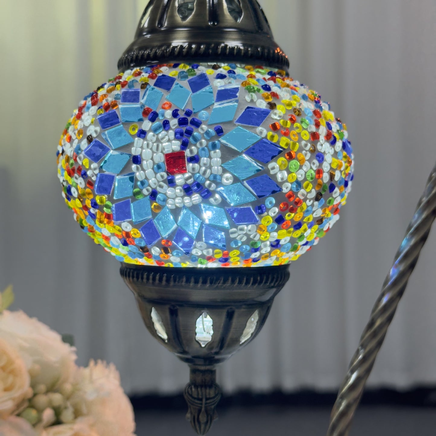 Turkish Mosaic Table Lamp - A Vibrant Piece of Art