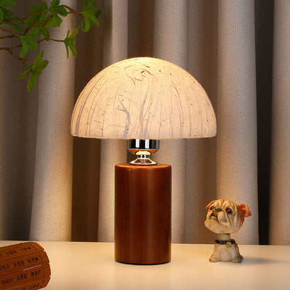 Whimsical Mushroom Table Lamp - A Touch of Fantasy