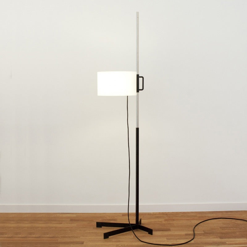 Mid-Century Modern Floor Lamp with Adjustable Shade - A Timeless Classic