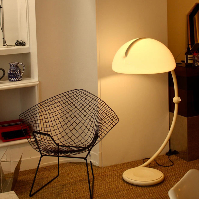 Mid-Century Modern Floor Lamp with Iconic Mushroom Shade - A Timeless Classic