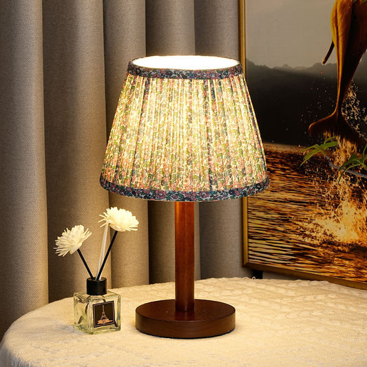 Vintage Floral Table Lamp - A Touch of Romantic Elegance