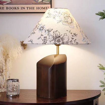 Vintage Floral Table Lamp - A Touch of Romantic Elegance