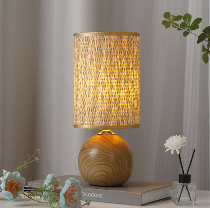 Rustic Woven Shade Table Lamp - A Touch of Natural Elegance